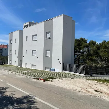 Sweet New 2023 Apartment